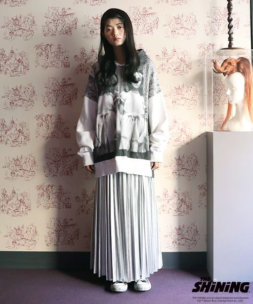 AHCAHCUM あちゃちゅむ シャイニングフーディー [01-211-8601/01白]