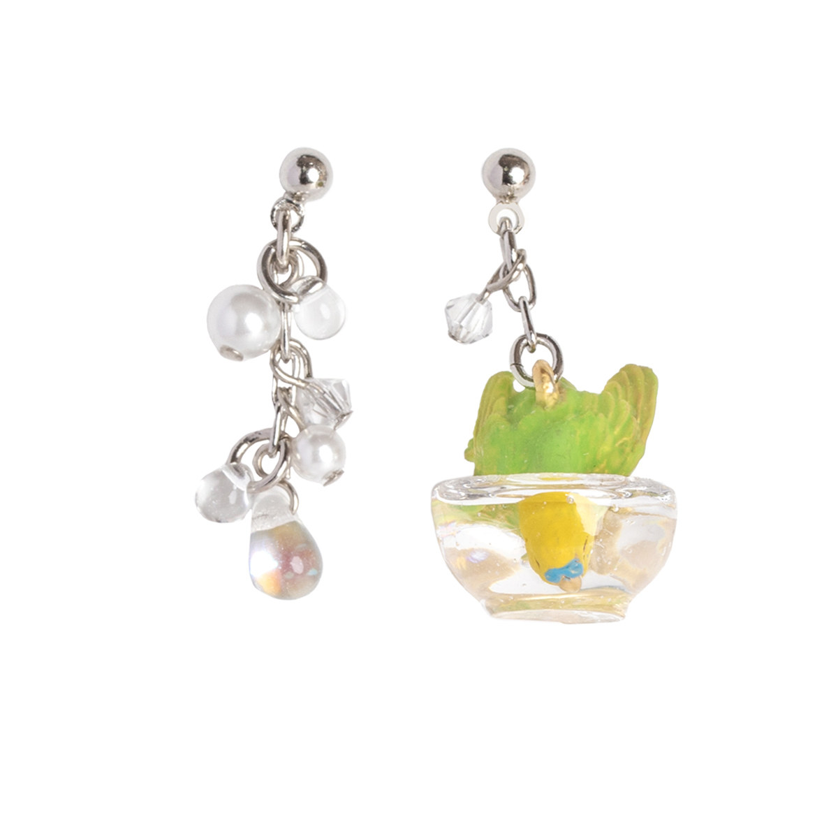 水浴びセキセイピアス（グリーンカラー） / Bathing parakeet (Green