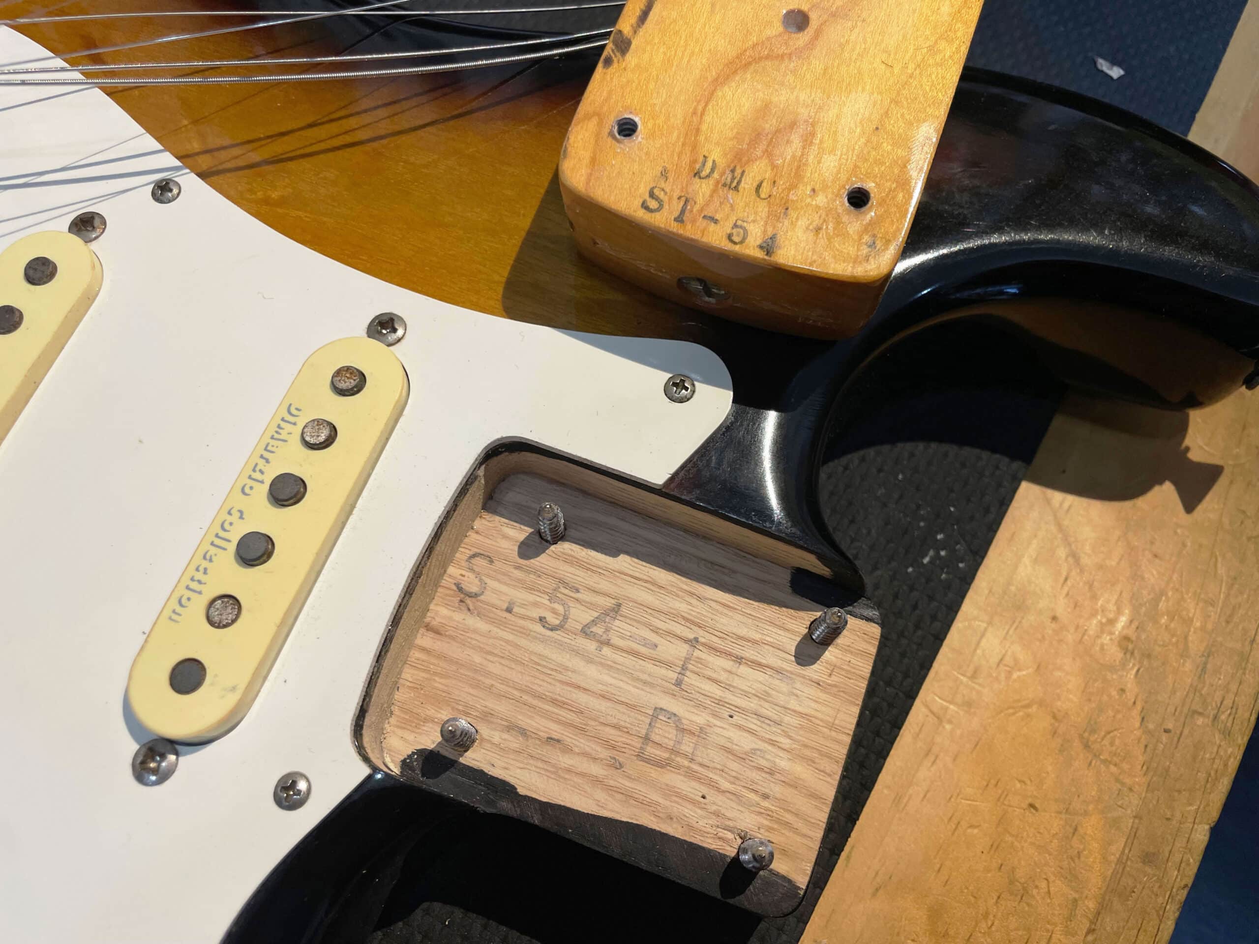 中古】Fender Japan ST54-DMC 2TS ストラトキャスター【デジマート掲載