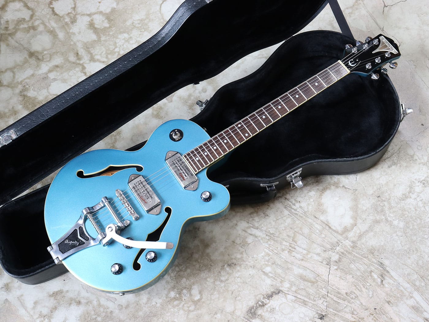 中古】Epiphone WildKat セミアコ メタリックブルー - 神奈川県の中古
