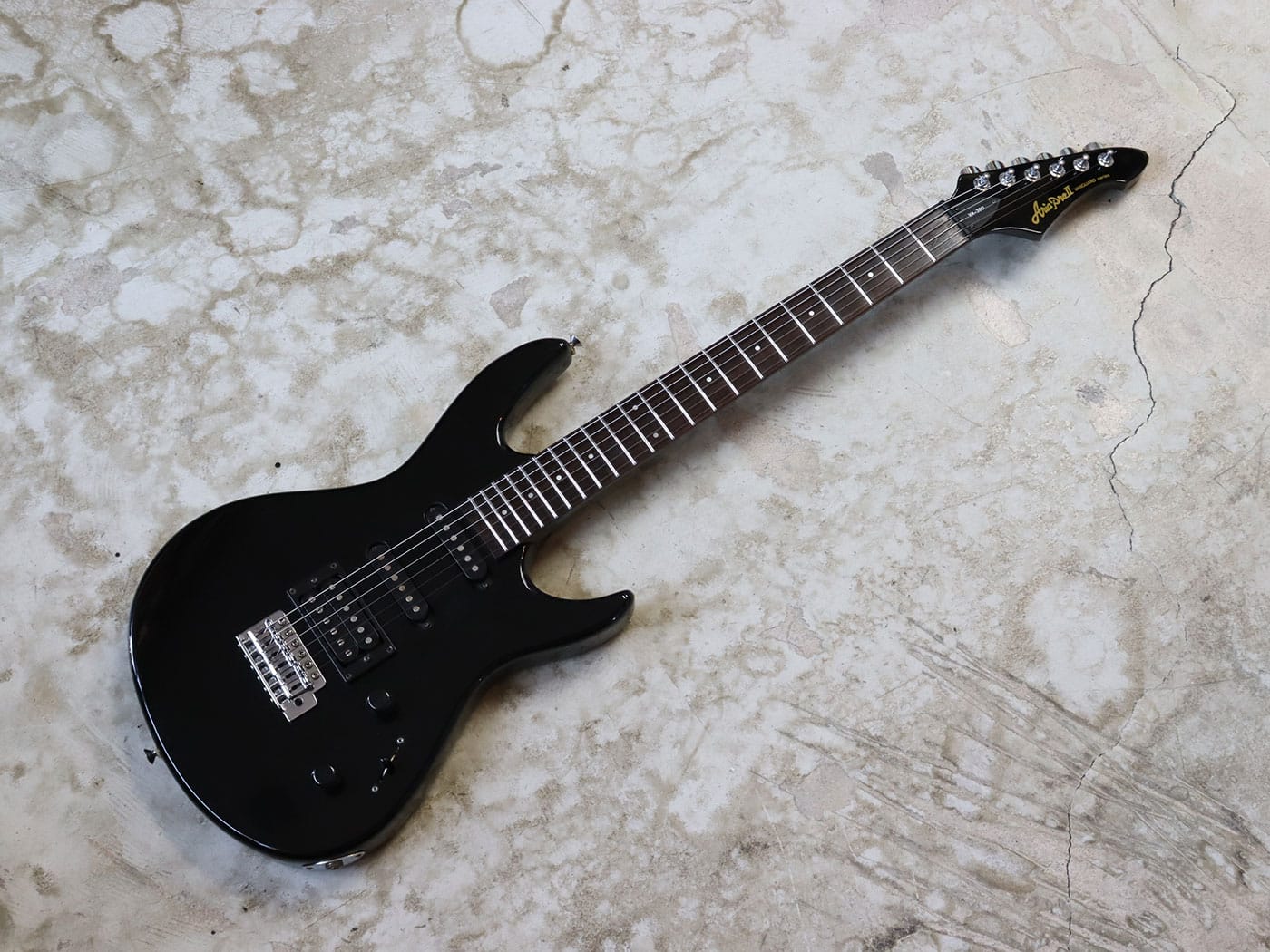 中古】Aria Pro II Vanguard Series VA-380/B ブラック - 神奈川県の