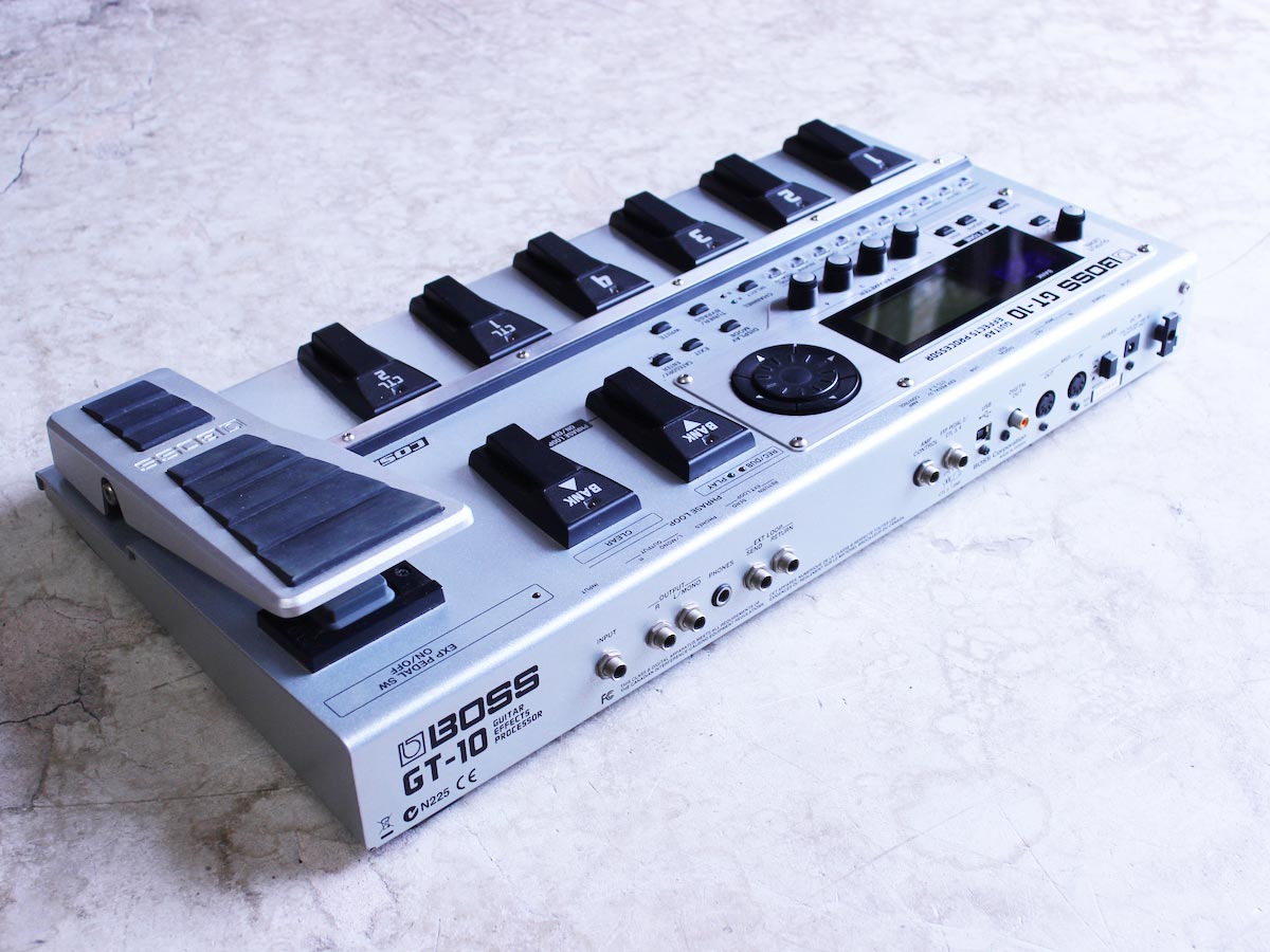 中古】BOSS GT-10 ギター用マルチエフェクター ソフトケース付き