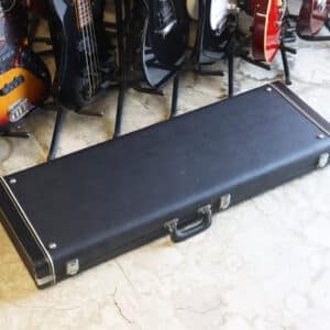 中古】Fernandes ハードケース ブラック 筆記体ロゴ 1970年代 - 神奈川