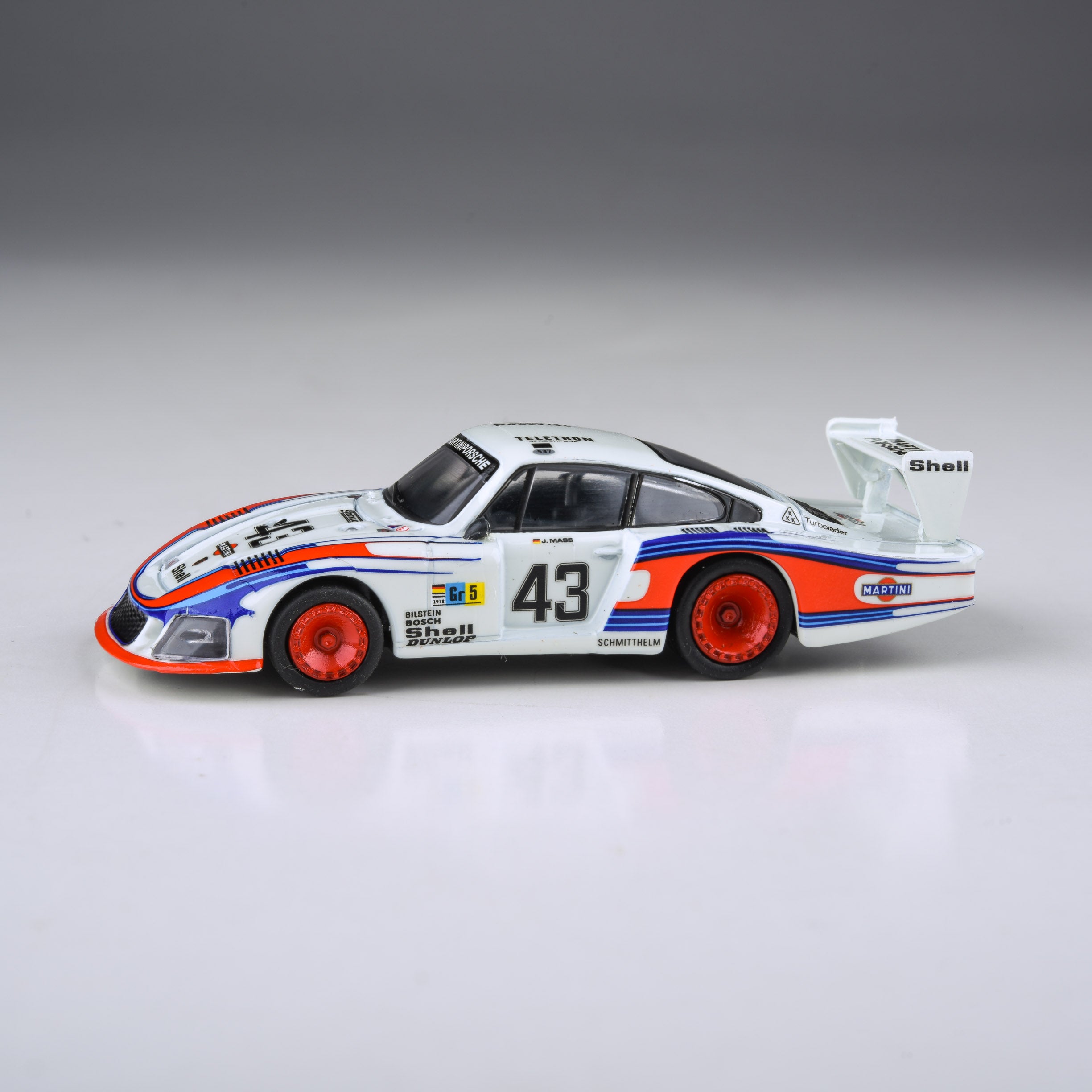1:64 Porsche 935/78 1978 Le Mans - Martini / 1981 Laguna Seca