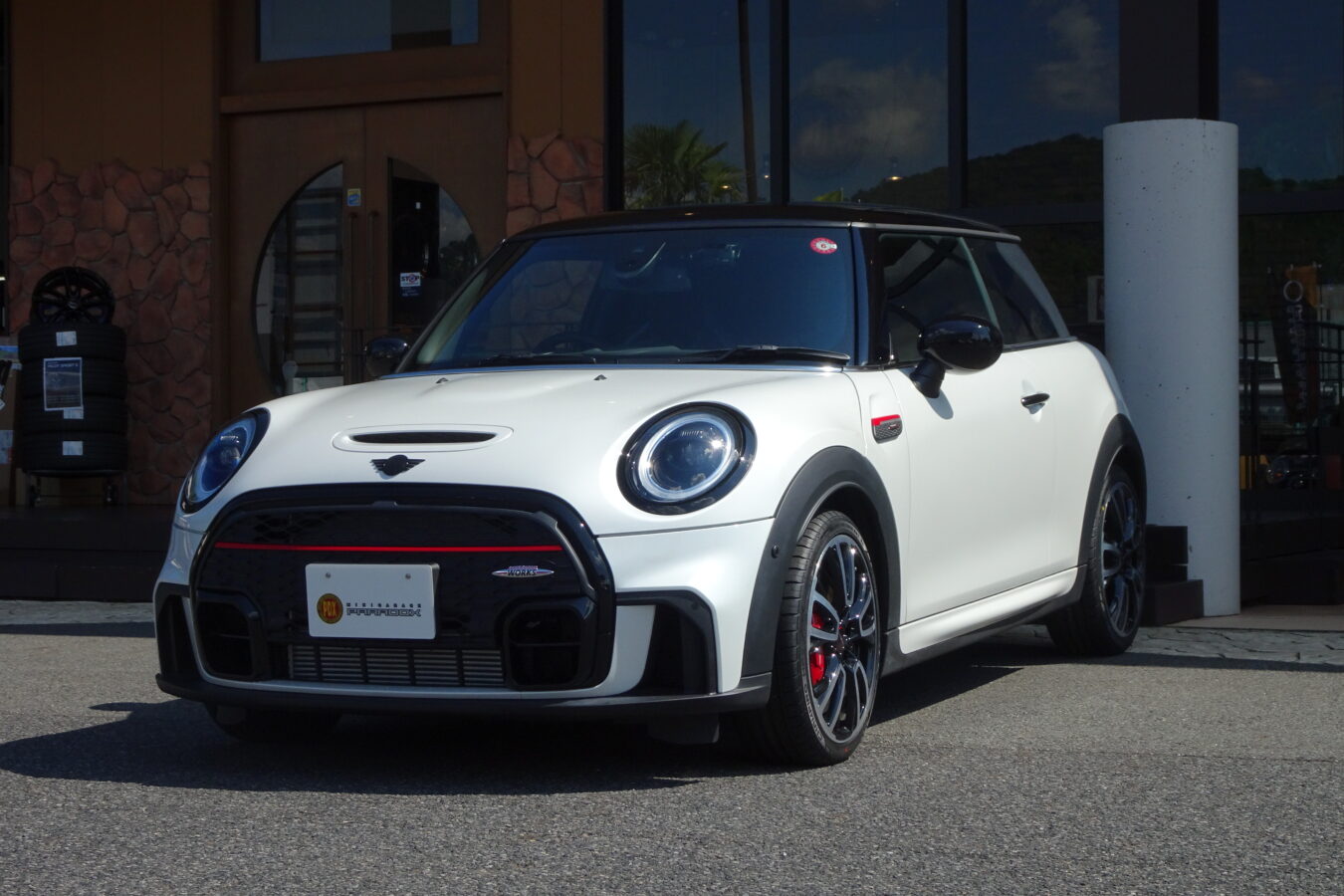 MNI JCW】F56 ナノクホワイト | MINI GARAGE PARADOX
