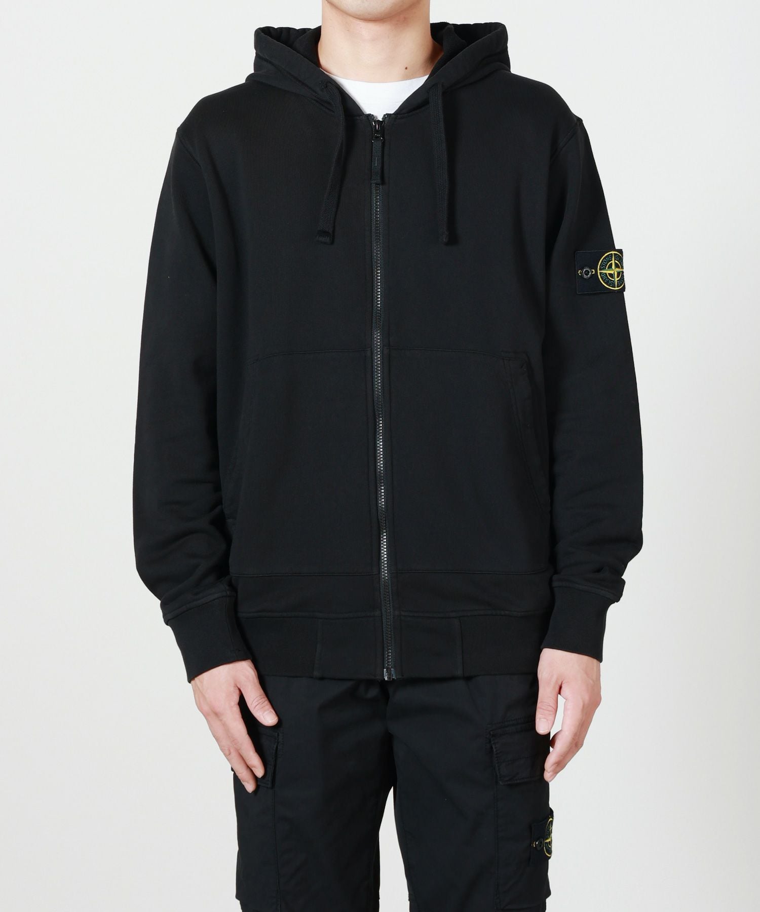 STONE ISLAND(ストーンアイランド)】 コットンジップパーカー｜PARIGOT