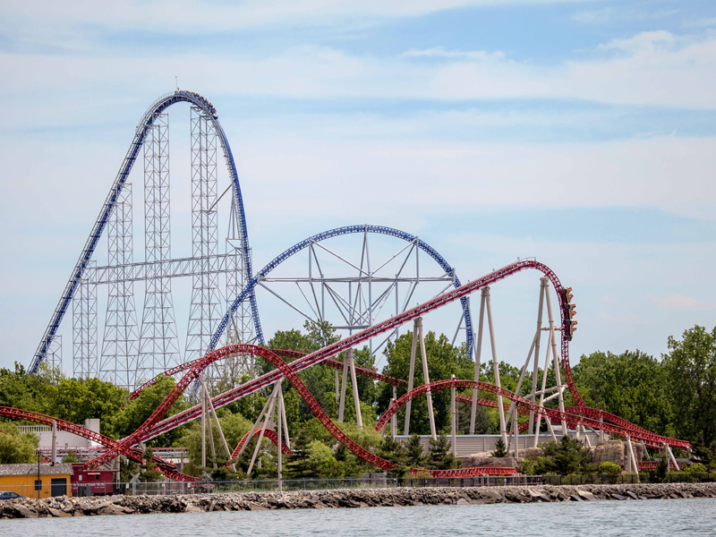 MILLENNIUM FORCE: The Record-Shattering Story of Cedar Point's