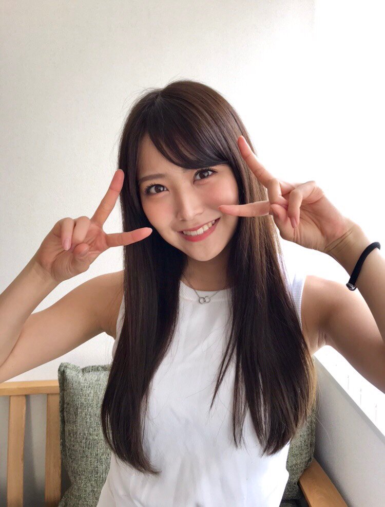 6月19日に1st写真集を発売する白間美瑠さん(NMB48)に、第2章に突入した