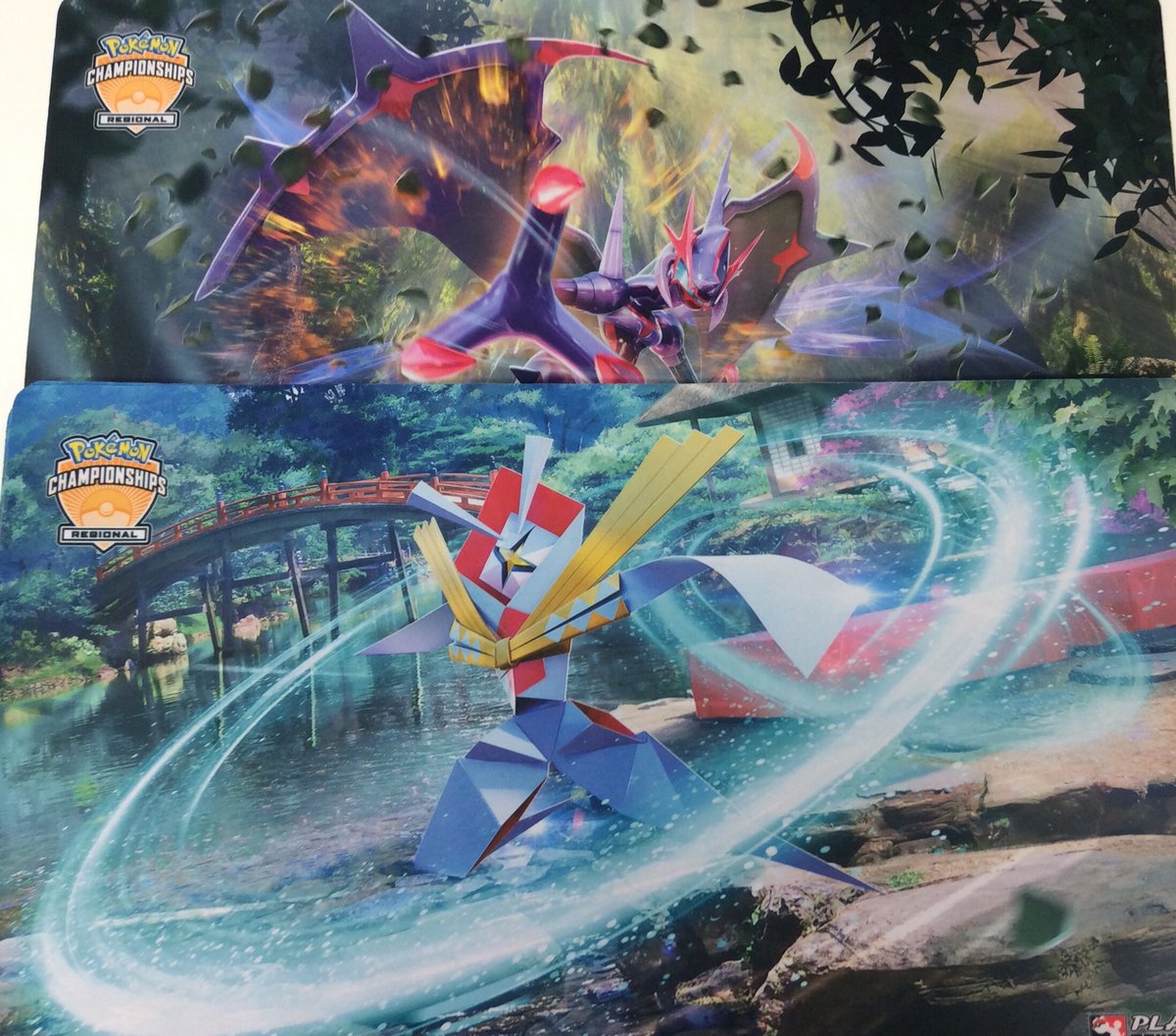 ポケモンカード 海外プレイマット③ アーゴヨン 3800円 カミツルギ