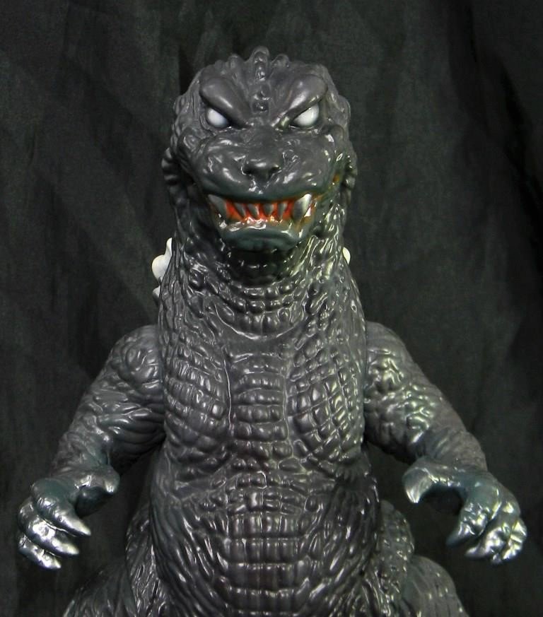 M1号のGMKゴジラ・グレーver.のレトロ調ソフビです。品田冬樹さん