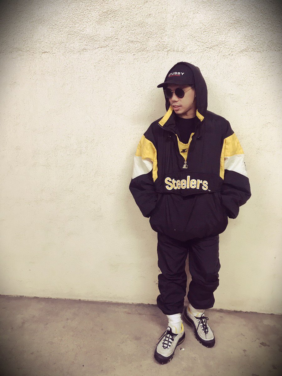 昨日のコーデ stussy cap 90s Startar ナイロンジャケット 90s Reebok