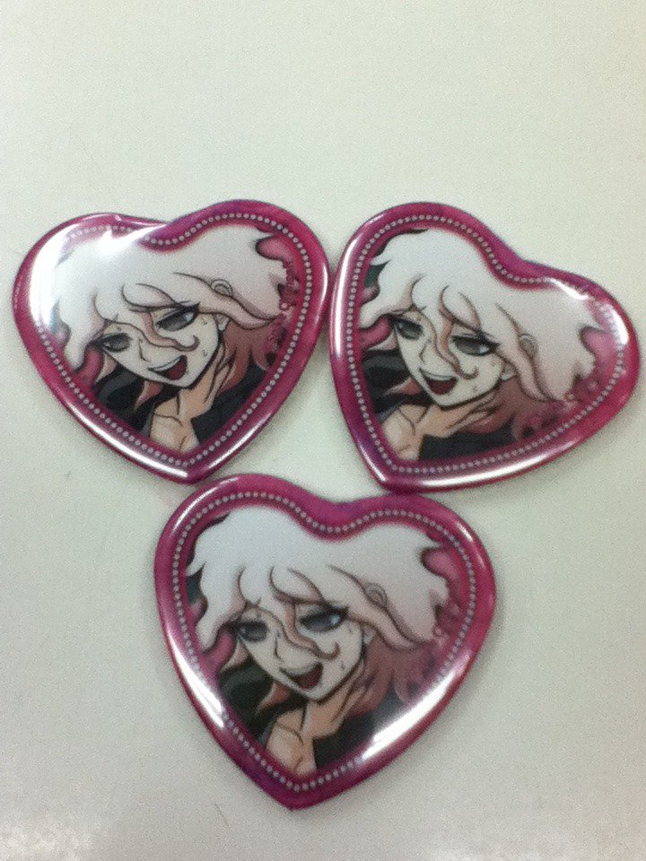 ダンガンロンパ デレ顔ハート缶バッジコレクション 狛枝凪斗 君の入荷