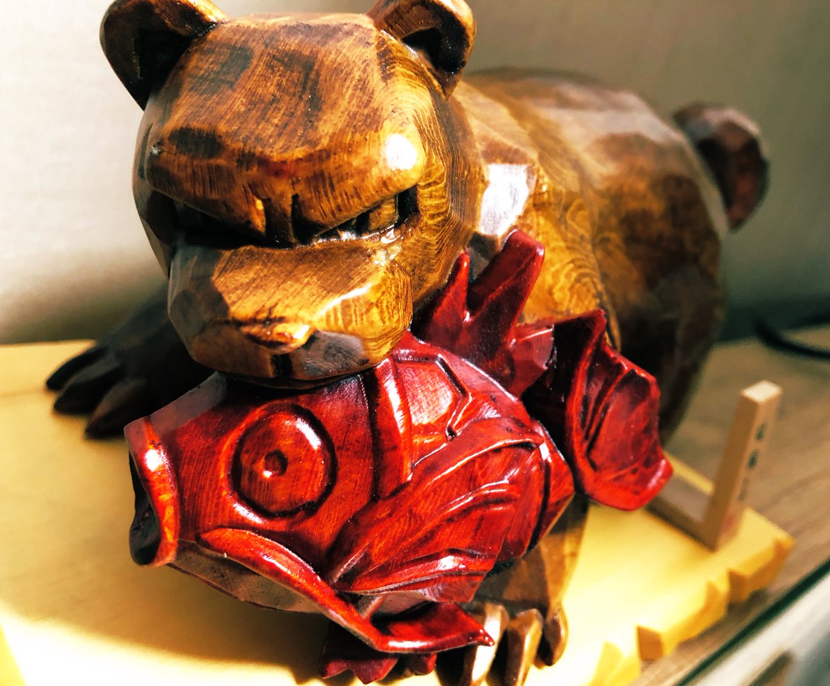 DzH9whJVAAEEUNr.jpg?format=jpg