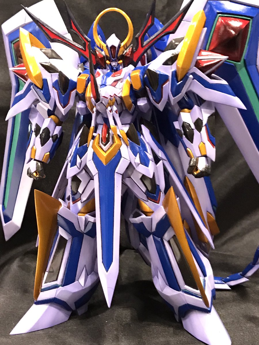 若丸屋さんのグランティード・ドラコデウス。 運良く背面も撮らせて