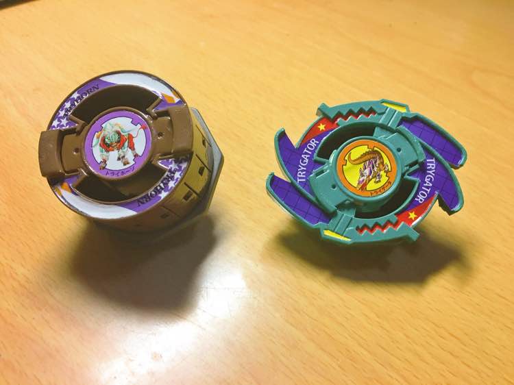 Beyblade爆転シュートベイブレード 美國PPB隊集結！ DIY:トライホーン