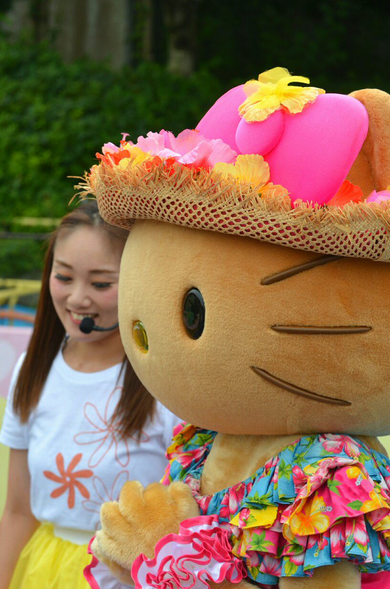 日焼けキティ ちゃん 西武園ゆうえんち ハローキティのウォーター