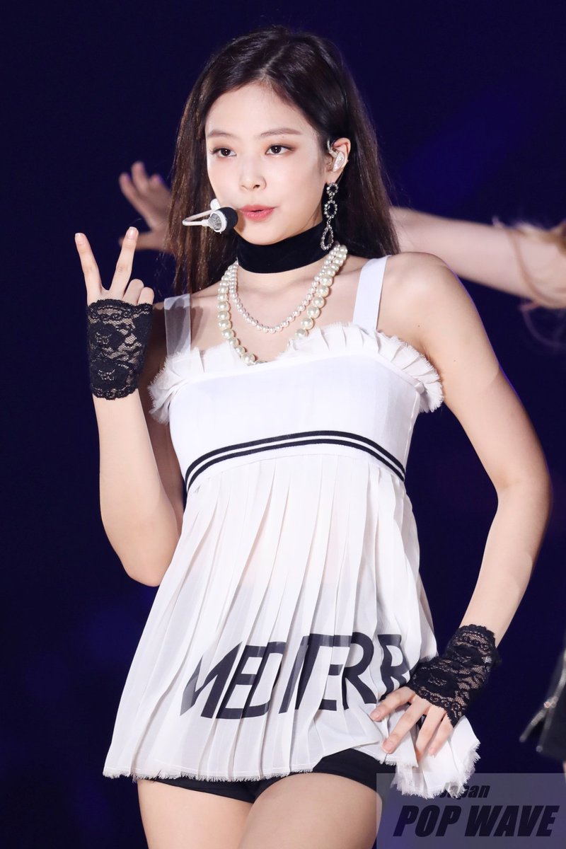 BLACKPINKが3度目の出演＆大トリ。話題のDDU-DU DDU-DU披露【TGC北九州