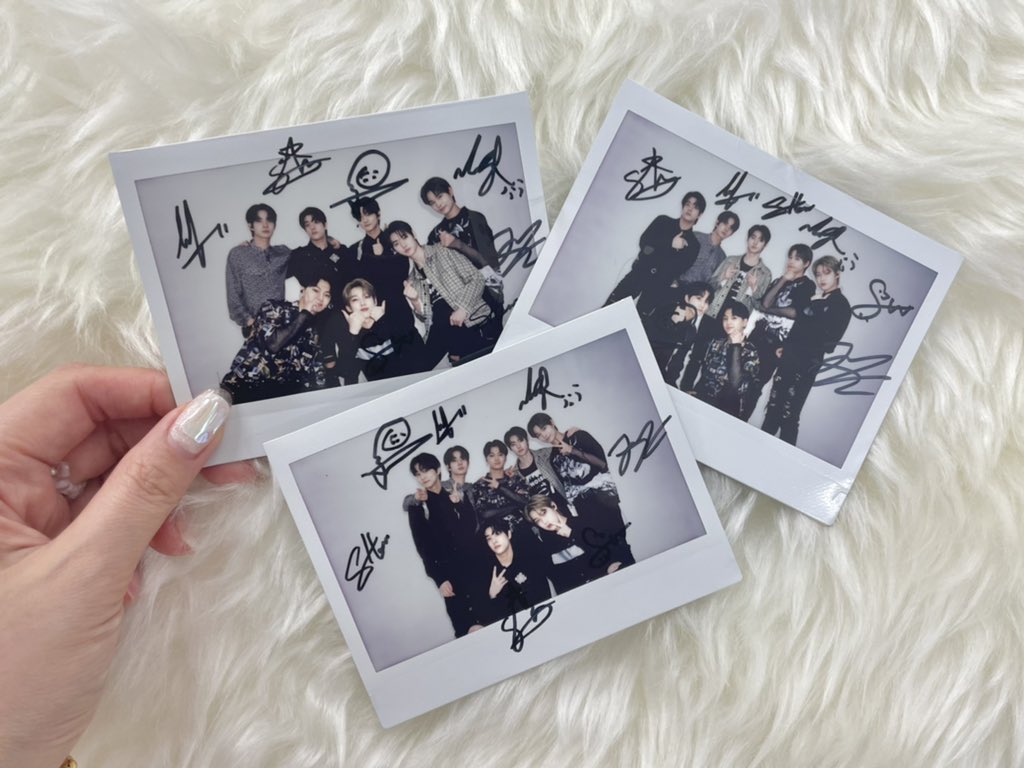 ENHYPENのサイン入りチェキが届いたよ〜🤤✨🙏🏼 メンバー全員分って