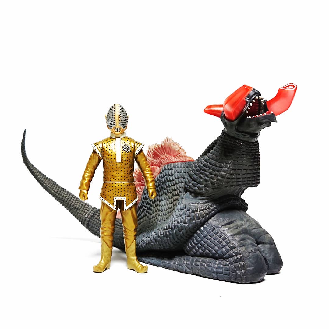 シャプレー星人 怪獣 ソフビ ウルトラセブン マーミット マーミット