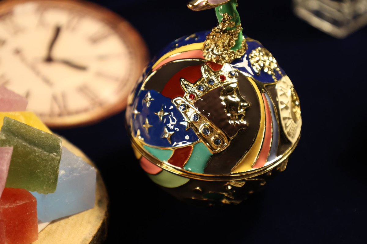 ⭐️新商品⭐️ 以前の大人気商品、エルフの女王小物入れが