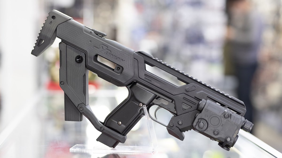 アキバ店情報！】 エセペックスシリーズの第二弾! 【東京マルイ M93R