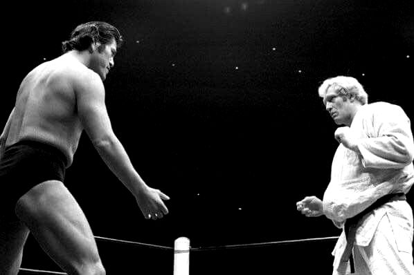 Dhr.Willem Ruska Willem Ruska(ウィレム・ルスカ/ウィリアム・ルスカ