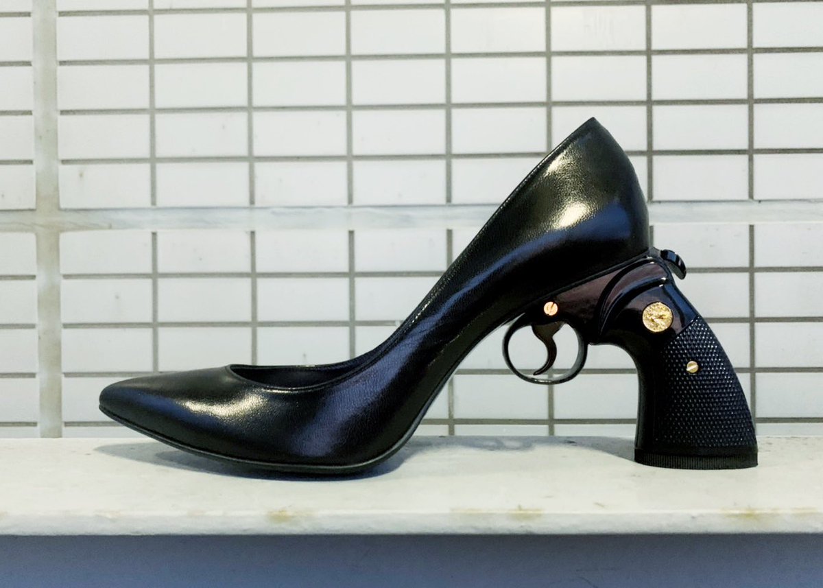 ha | za | ma 2021PC 惹き鉄となるヒールパンプス art direction @qta3