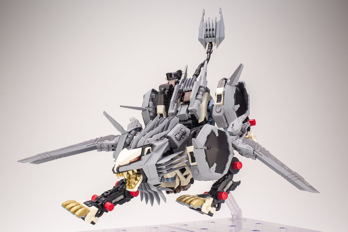 EZ-054 ライガーゼロイクス」も堂々の原型完成！ お手持ちの「EZ-054