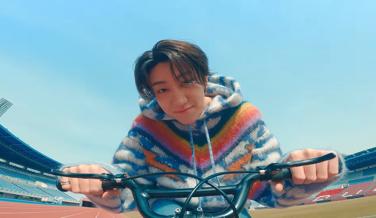 SEVENTEEN新曲ひとりじゃない PVは爽やかで綺麗で素敵✨ ミンハオ