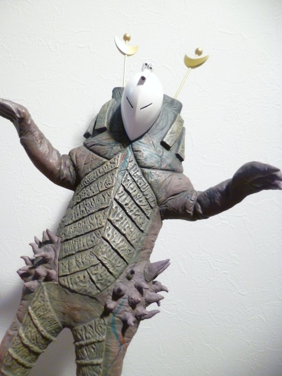 帰ってきたウルトラマン」キングボックル 怪獣でも宇宙人でもなく