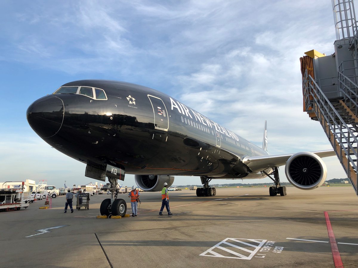 待ちに待ったオールブラックスが日本へやって来ました！ 彼らを乗せた