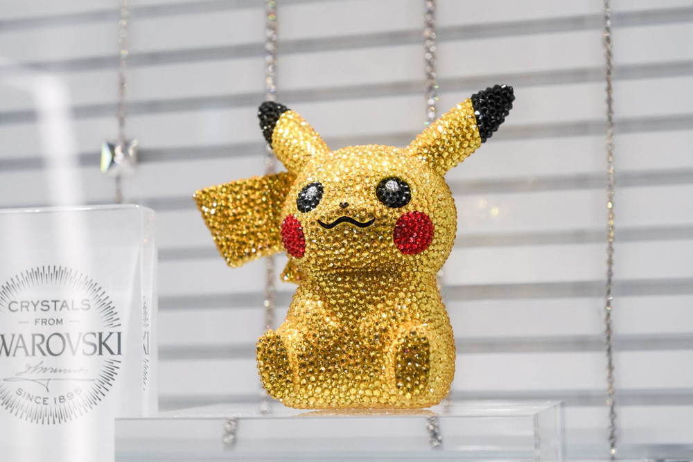 ポケモンセンター」渋谷パルコに、スワロフスキー・クリスタルの