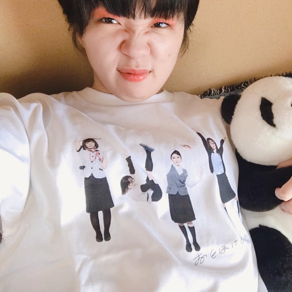 FUCK OL Tシャツは脱OL記念の限定Tシャツ大人気により再入荷です