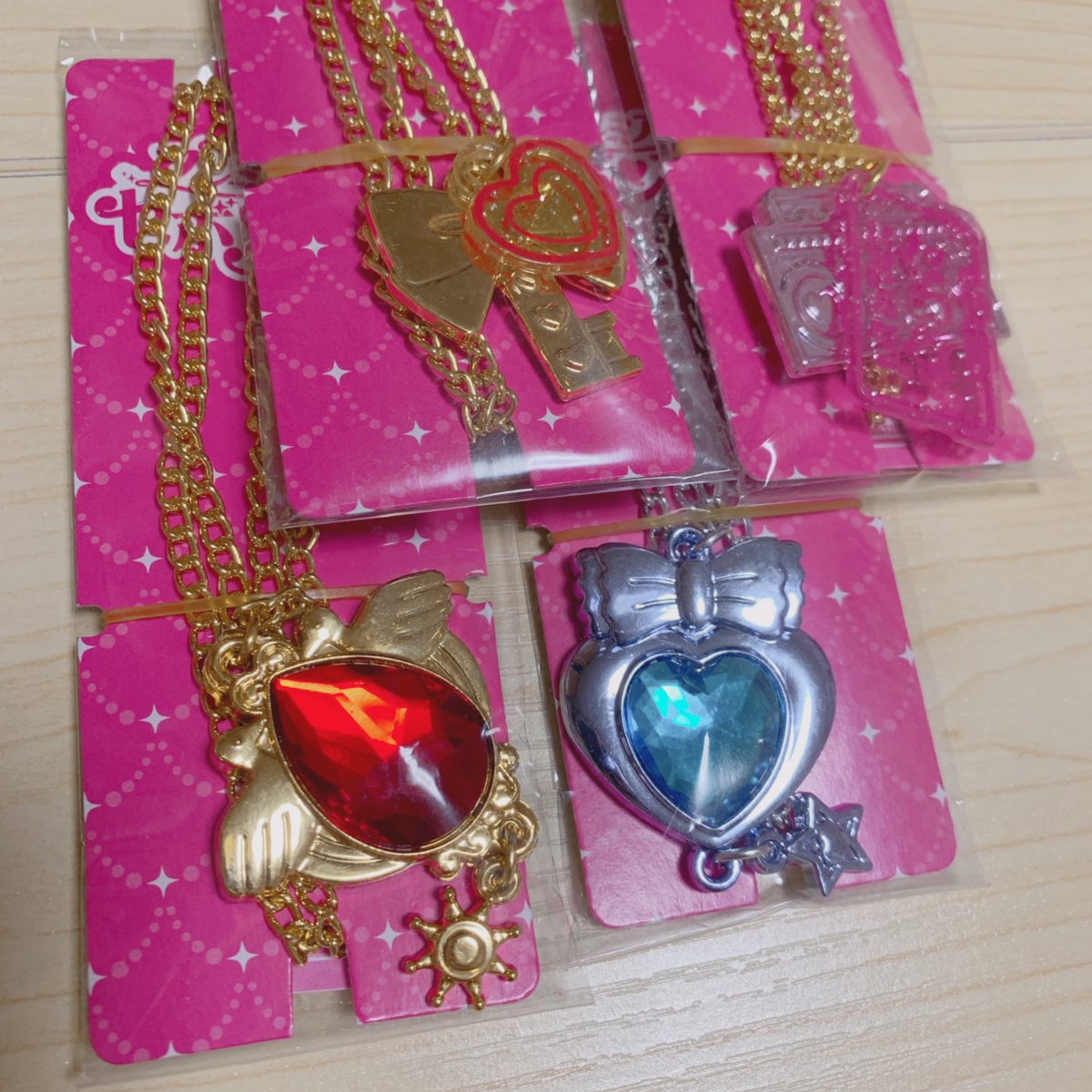 プレミアムセボンスターレトロポップ スーパーで半額だったので、買っ