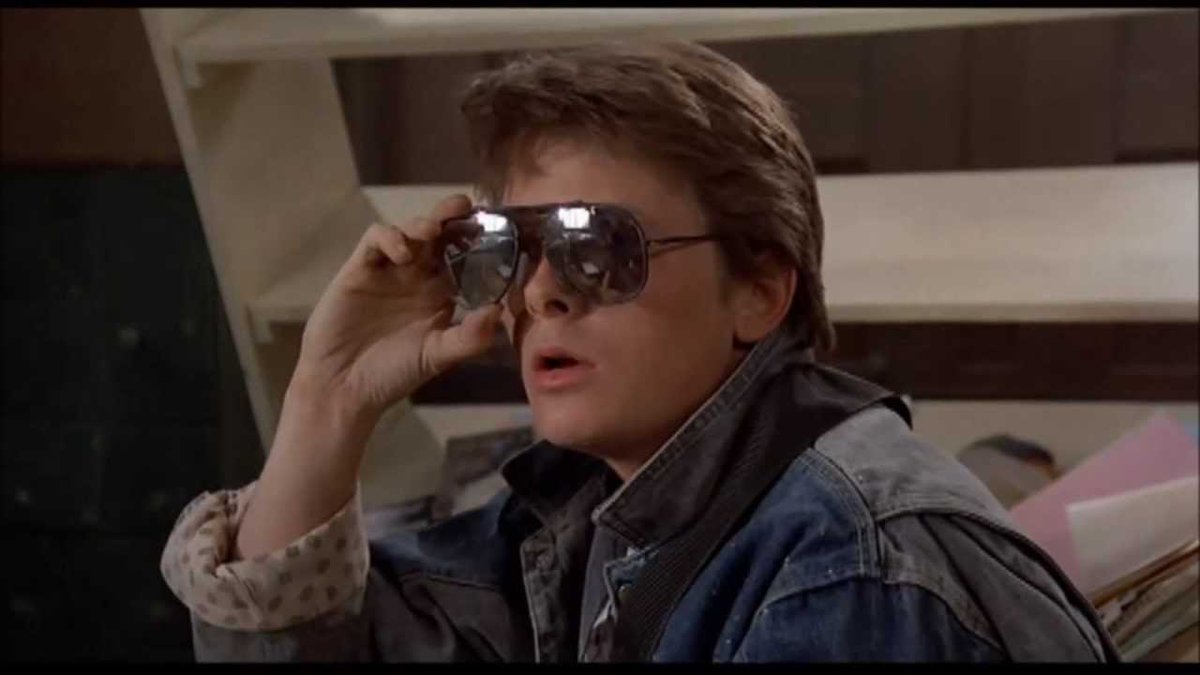 バックトゥザフューチャー 映画史に残る完璧なOPにご注目！4分弱の映像