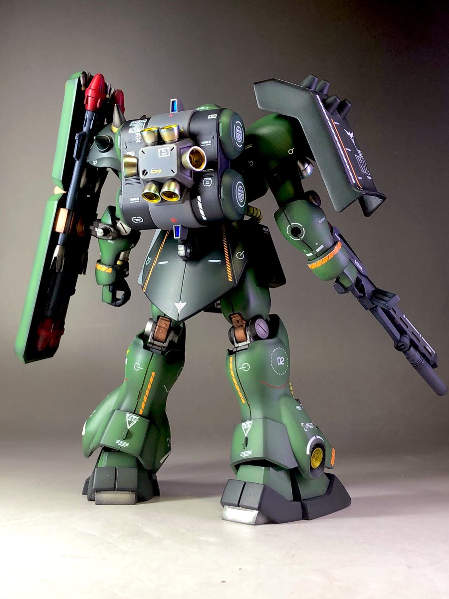 新作】 HGUC ギラ•ドーガ完成しました。 全塗装、デカールまみれ 毎度