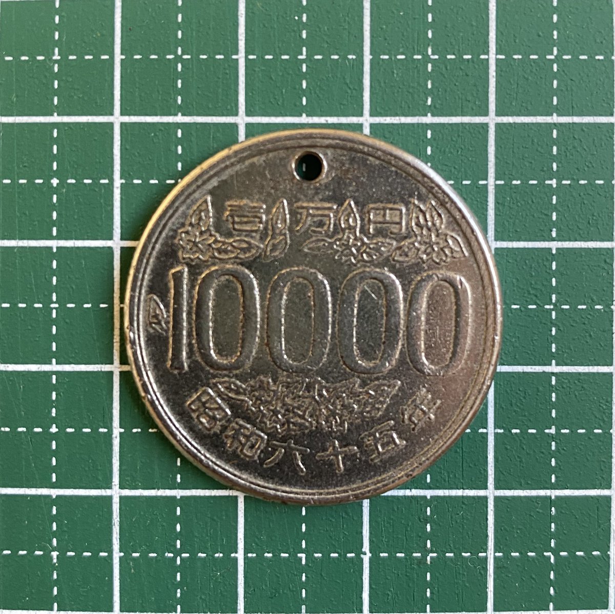 EkvSW3lVoAEYxn4.jpg?format=jpg