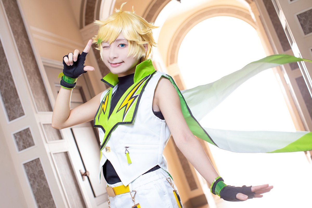 コスプレ】 あんさんぶるスターズ!/春川 宙 『魔法で皆をHappyにします