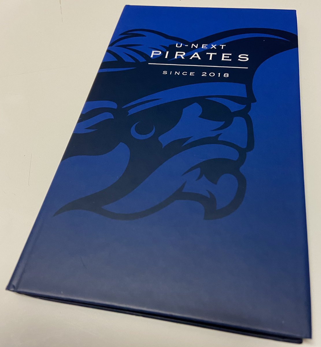 U-NEXT Pirates 様よりサイン入りグッズを頂きました。 小林剛(゜ー゜