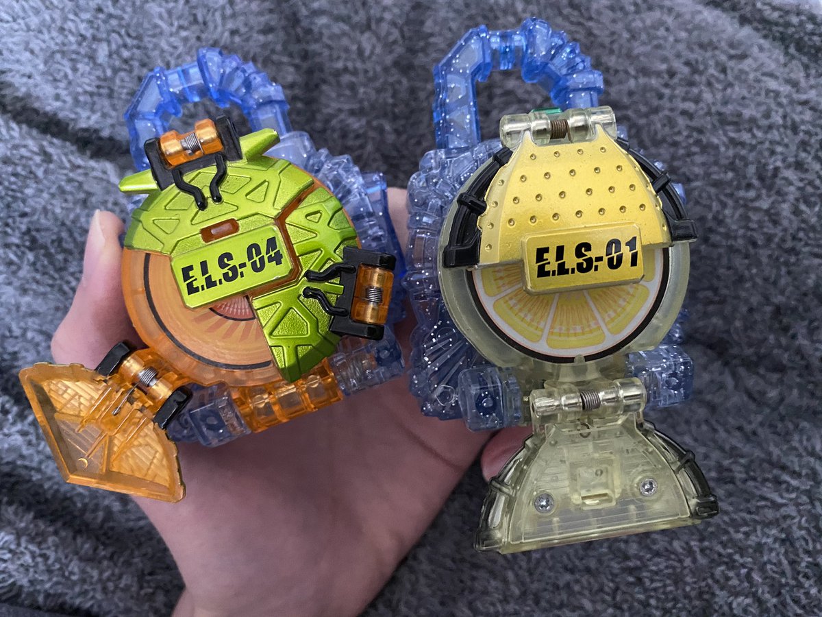 CSMロックシードシリーズ」のエナジーロックシード、蓋閉じロックの