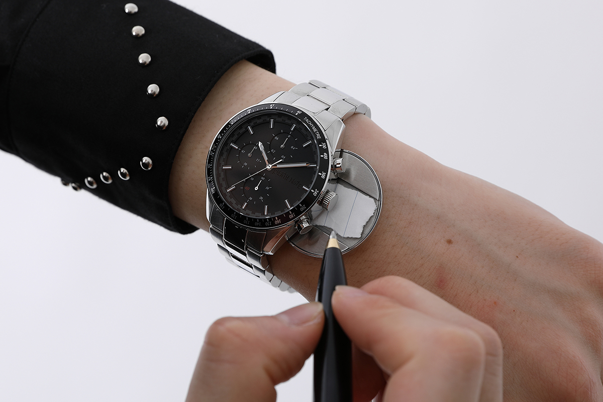 📓数量限定再販🍎 『DEATH NOTE』より、コラボ腕時計が再び登場！ 「夜