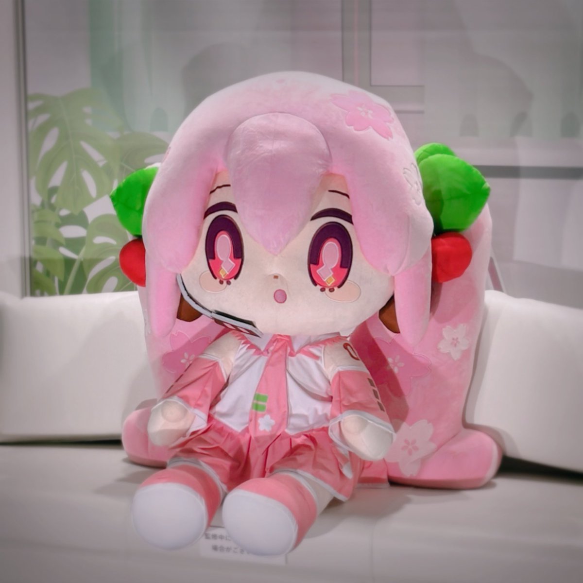 そして、どきゅーと桜ミク超特大ぬいぐるみ発表と撮影会もされてました