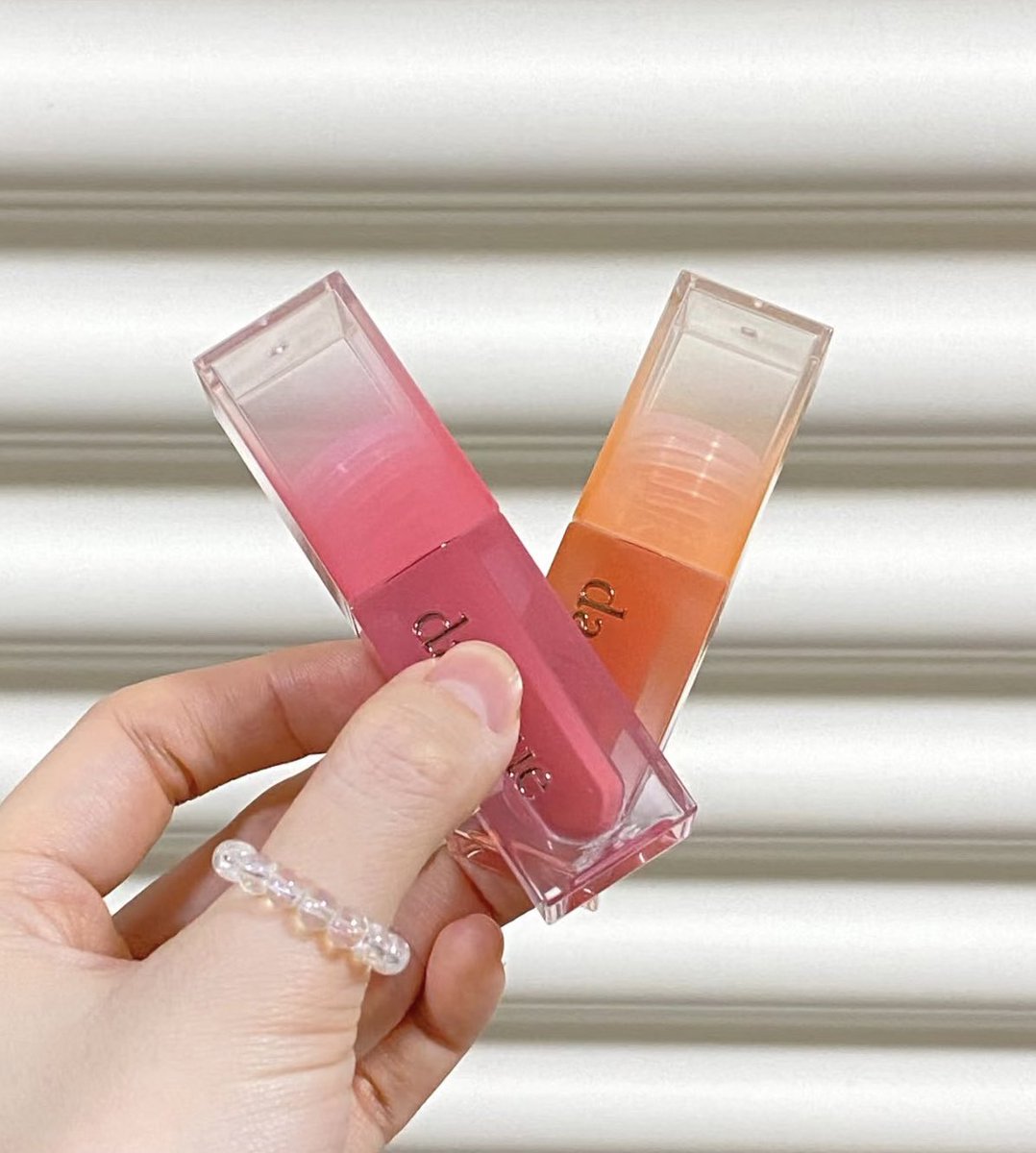 ジューシーデュイティント・コーラルコレクションの新色カラーである