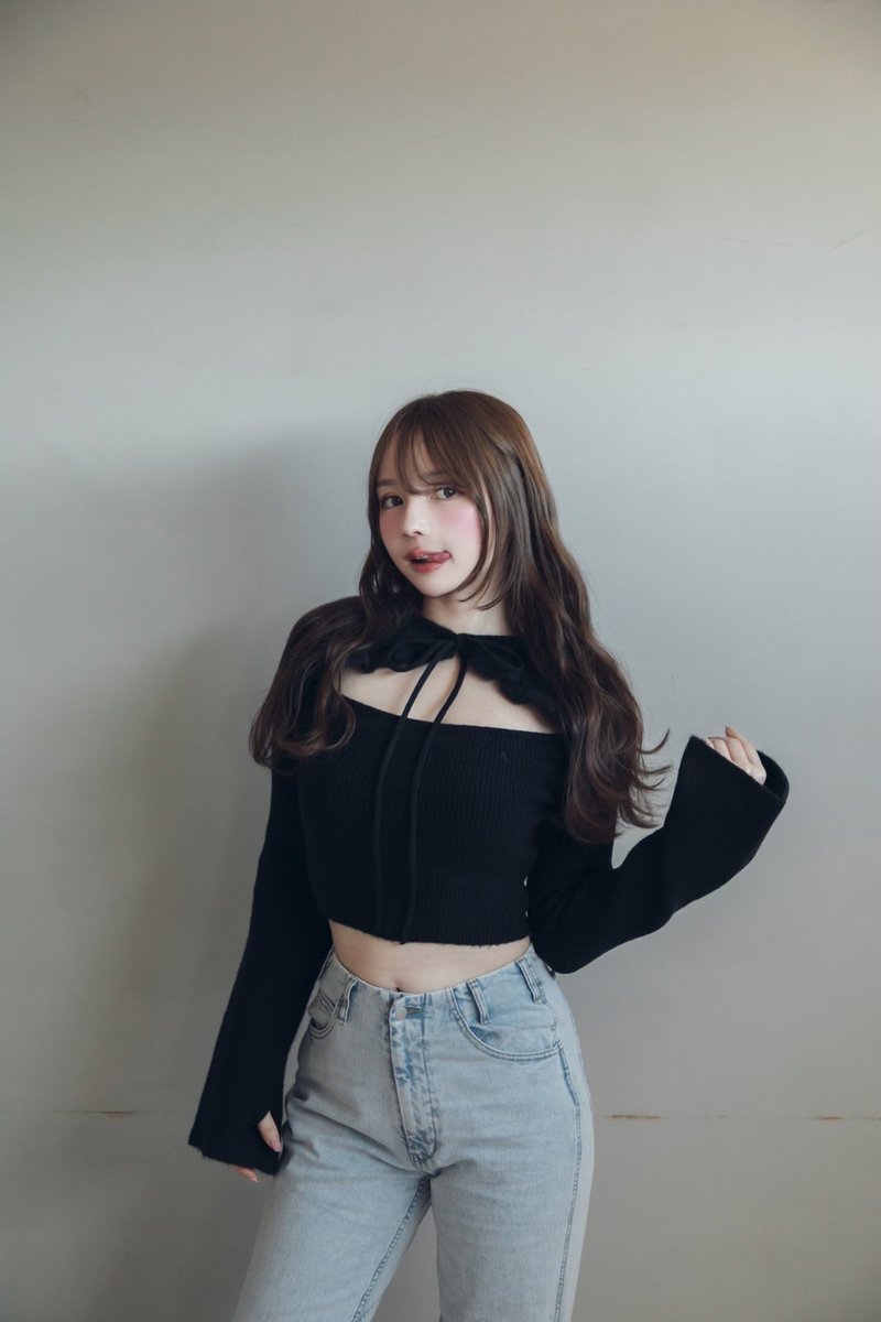 Anita ribbon knit tops color black/beige ¥9900-tax in ふわっとし