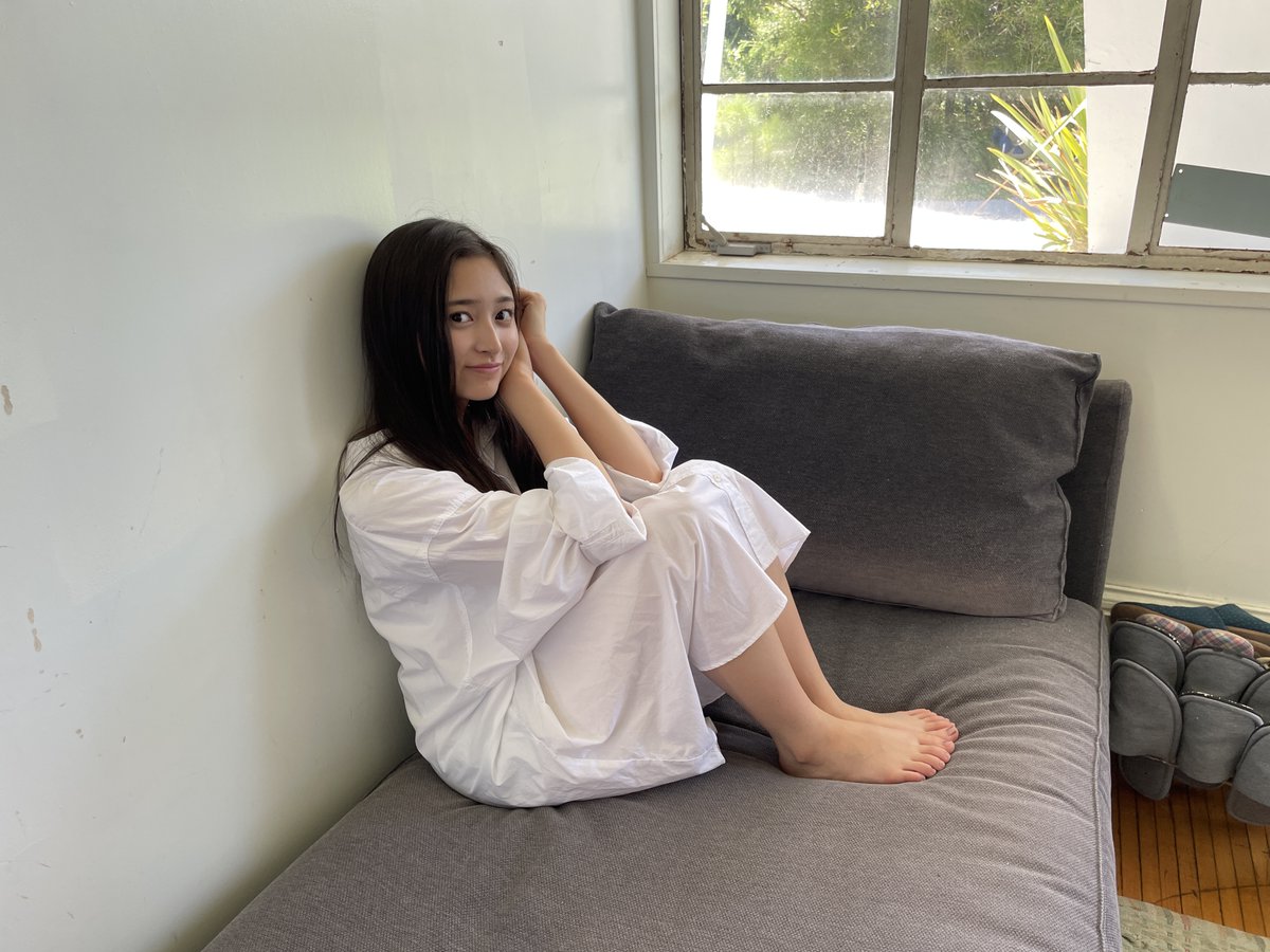 ✨発売中✨／ #グラビアチャンピオン VOL.2で表紙・巻頭を飾る #乃木坂