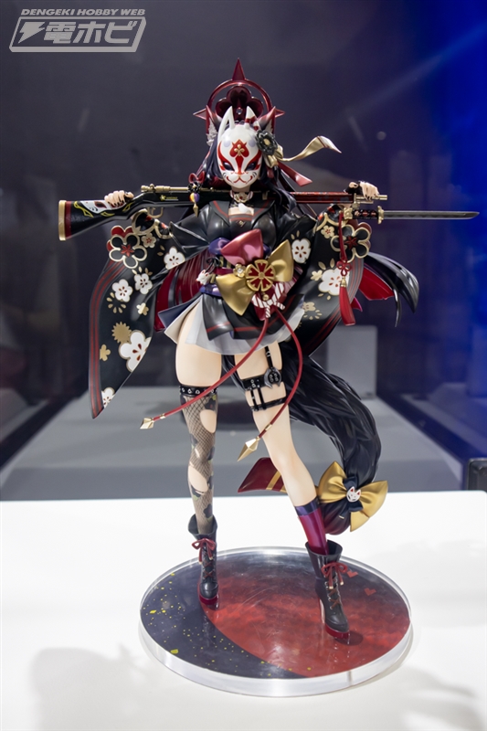 ブルーアーカイブ　孤坂ワカモ　フィギュア