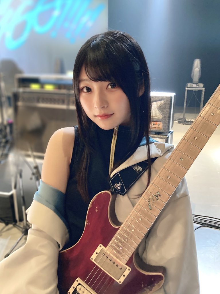 バンドリの新バンド『MyGO!!!!!』でリードギターを演っておりました