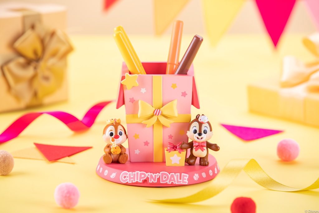 🥜#チップとデール のグッズ🥜 誕生日の雰囲気満載の「チップとデール