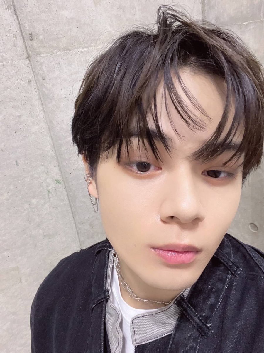 鶴房汐恩] 🖐️と🖐️🖐️と📃 ありがとうございました。 #JO1