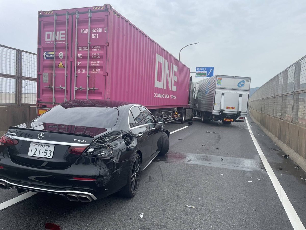 知り合いから来たけど ハーバーハイウェイ西向き事故通行止め らしい